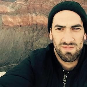 Meet your Posher, Kevin